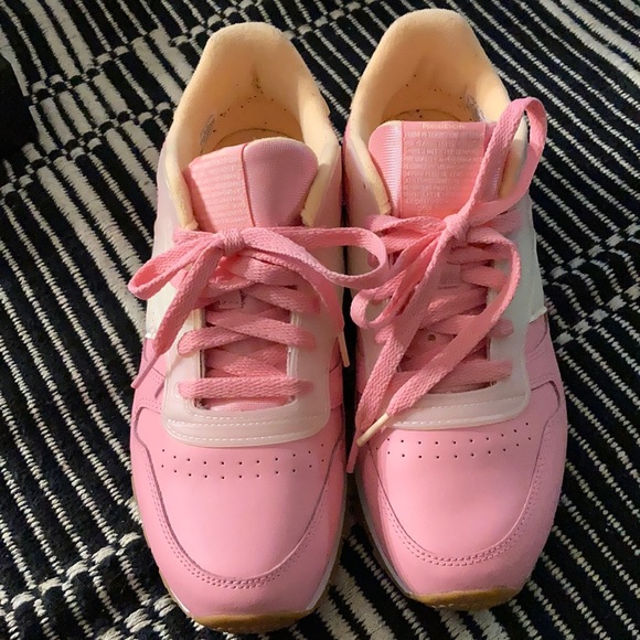 Leather Pink Reebok - Picture 5 of 9